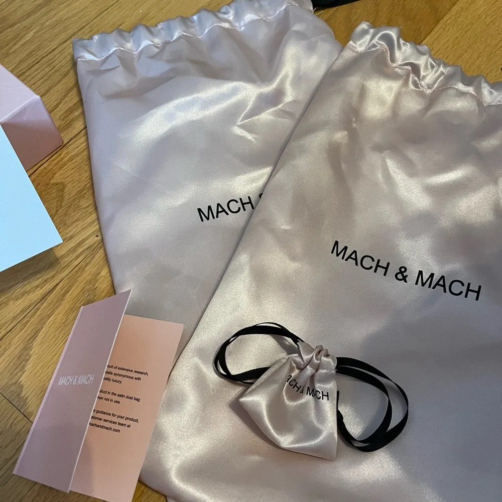 Authentic Mach & Mach pink heels - Picture 7 of 13